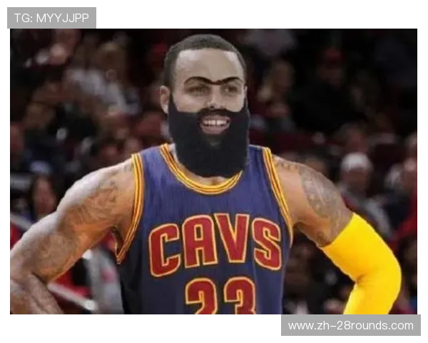 詹姆斯晃倒邓罗命中三分，老将经验展现无遗